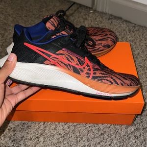 NIKE air zoom Pegasus